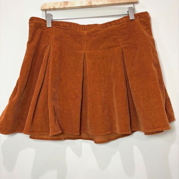 Camel Brown Corduroy Mini Skirt Pleated sz 17 Circle Skater Academic Y2K Preppy - Picture 1 of 8